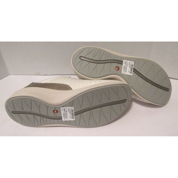 Clarks Unstructured Sneakers NWOB Un Alfresco White Leather Womens Size 9M - Picture 8 of 10